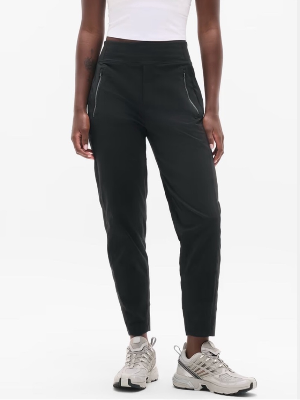 Athleta Trekkie Mid Rise Legacy Jogger Black Size 10